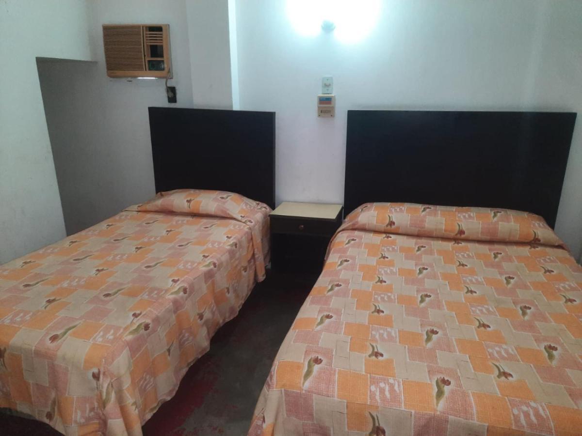 Hotel Acuario Catemaco Kültér fotó