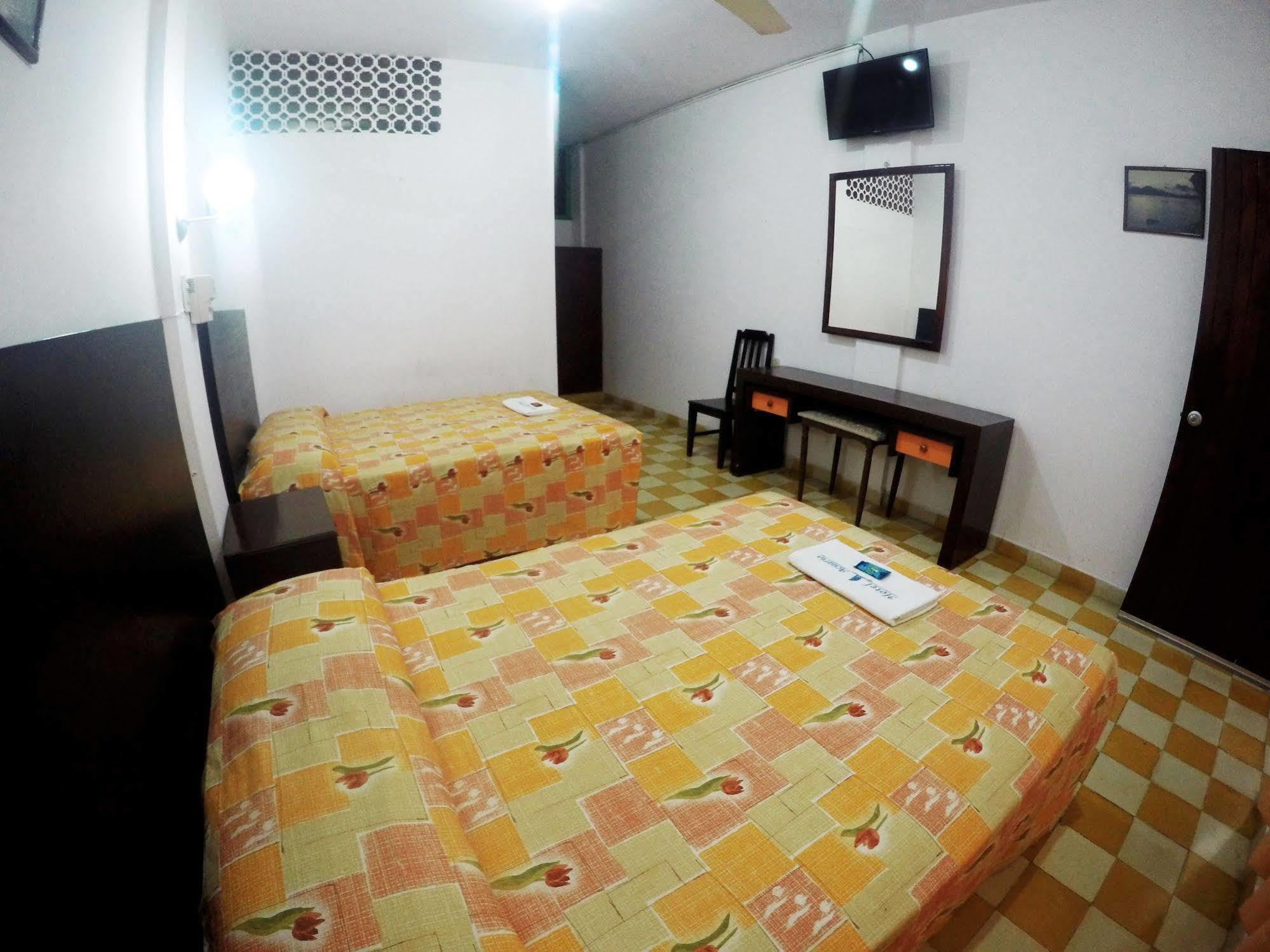 Hotel Acuario Catemaco Kültér fotó